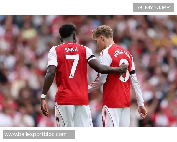 天空预测：阿森纳与维拉战平曼城热刺利物浦全败曼联与狼队握手言和