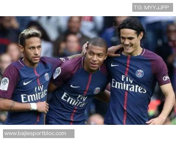 纳赛尔盛赞姆巴佩伊布与卡瓦尼对巴黎成功的关键贡献 纳赛尔盛赞姆巴佩伊布与卡瓦尼对巴黎成功的关键贡献