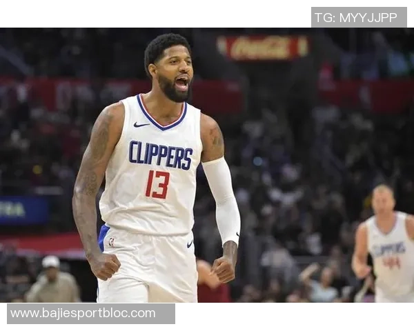 浓眉谈球队表现称进攻有所提升防守问题亟待解决不惧连败困扰