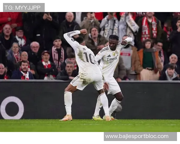 巴尔韦德称姆巴佩必能成功训练中常见卡雷拉斯精彩射门