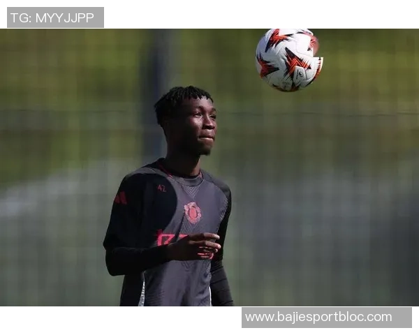 曼联形势向好冬窗不再急迫莱昂外租或成新选择